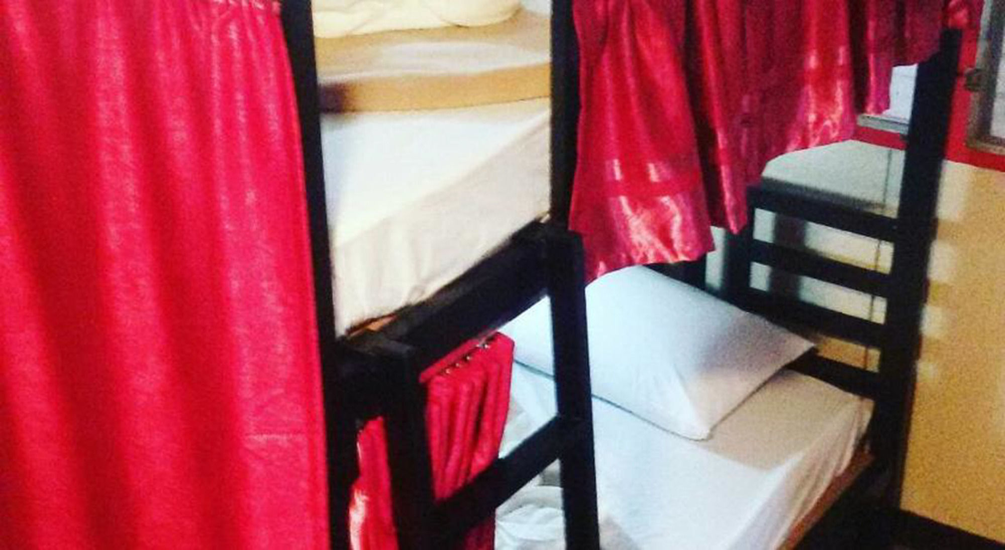 U Hostel กรุงเทพมหานคร ภายนอก รูปภาพ